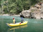 Podzimn RAFTING pod Grossglocknerem, Posledn zahranin rafting sezony 2006 se skuten vydail. Pohodln autobus, slunen a nebvale tepl poas, navc skvle vychytan voda. PROST PARDA NA ZVR SEZONY. - fotografie 51