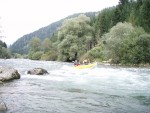 Podzimn RAFTING pod Grossglocknerem, Posledn zahranin rafting sezony 2006 se skuten vydail. Pohodln autobus, slunen a nebvale tepl poas, navc skvle vychytan voda. PROST PARDA NA ZVR SEZONY. - fotografie 55