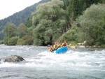 Podzimn RAFTING pod Grossglocknerem, Posledn zahranin rafting sezony 2006 se skuten vydail. Pohodln autobus, slunen a nebvale tepl poas, navc skvle vychytan voda. PROST PARDA NA ZVR SEZONY. - fotografie 60