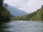 Podzimn RAFTING pod Grossglocknerem, Posledn zahranin rafting sezony 2006 se skuten vydail. Pohodln autobus, slunen a nebvale tepl poas, navc skvle vychytan voda. PROST PARDA NA ZVR SEZONY. - fotografie 74