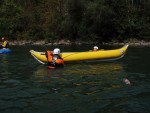 Podzimn RAFTING pod Grossglocknerem, Posledn zahranin rafting sezony 2006 se skuten vydail. Pohodln autobus, slunen a nebvale tepl poas, navc skvle vychytan voda. PROST PARDA NA ZVR SEZONY. - fotografie 78