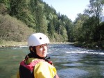 Podzimn RAFTING pod Grossglocknerem, Posledn zahranin rafting sezony 2006 se skuten vydail. Pohodln autobus, slunen a nebvale tepl poas, navc skvle vychytan voda. PROST PARDA NA ZVR SEZONY. - fotografie 111