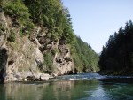 Podzimn RAFTING pod Grossglocknerem, Posledn zahranin rafting sezony 2006 se skuten vydail. Pohodln autobus, slunen a nebvale tepl poas, navc skvle vychytan voda. PROST PARDA NA ZVR SEZONY. - fotografie 126