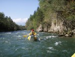 Podzimn RAFTING pod Grossglocknerem, Posledn zahranin rafting sezony 2006 se skuten vydail. Pohodln autobus, slunen a nebvale tepl poas, navc skvle vychytan voda. PROST PARDA NA ZVR SEZONY. - fotografie 144