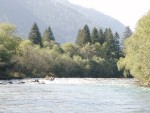 Podzimn RAFTING pod Grossglocknerem, Posledn zahranin rafting sezony 2006 se skuten vydail. Pohodln autobus, slunen a nebvale tepl poas, navc skvle vychytan voda. PROST PARDA NA ZVR SEZONY. - fotografie 153