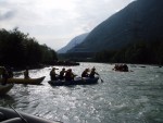 Podzimn RAFTING pod Grossglocknerem, Posledn zahranin rafting sezony 2006 se skuten vydail. Pohodln autobus, slunen a nebvale tepl poas, navc skvle vychytan voda. PROST PARDA NA ZVR SEZONY. - fotografie 187