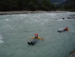 Podzimn RAFTING pod Grossglocknerem, Posledn zahranin rafting sezony 2006 se skuten vydail. Pohodln autobus, slunen a nebvale tepl poas, navc skvle vychytan voda. PROST PARDA NA ZVR SEZONY. - fotografie 191