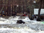 VAVINEC 2006, Opt drsn akcika pro zdatn vodky a milovnky adrenalinu. Neobvykle tepl a slunn poas, v kombinaci s nadprmrnou, vodou byly zrukou skvlch zitk... - fotografie 46