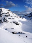 SKIALPY - NZK TAURY, Obavy, e v Alpch nen snh, mt nemuste. Akce pvodn vypsan na Kitzbhl byla pro lep snhov podmnky pesunuta do Schladminskch Taur a vten se zdaila. Ndhern try, super sjezdy a poas - fotografie 66