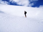 SKIALPY - NZK TAURY, Obavy, e v Alpch nen snh, mt nemuste. Akce pvodn vypsan na Kitzbhl byla pro lep snhov podmnky pesunuta do Schladminskch Taur a vten se zdaila. Ndhern try, super sjezdy a poas - fotografie 73