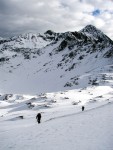 SKIALPY - NZK TAURY, Obavy, e v Alpch nen snh, mt nemuste. Akce pvodn vypsan na Kitzbhl byla pro lep snhov podmnky pesunuta do Schladminskch Taur a vten se zdaila. Ndhern try, super sjezdy a poas - fotografie 74