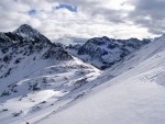 SKIALPY - NZK TAURY, Obavy, e v Alpch nen snh, mt nemuste. Akce pvodn vypsan na Kitzbhl byla pro lep snhov podmnky pesunuta do Schladminskch Taur a vten se zdaila. Ndhern try, super sjezdy a poas - fotografie 75