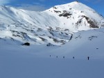 SKIALPY - NZK TAURY, Obavy, e v Alpch nen snh, mt nemuste. Akce pvodn vypsan na Kitzbhl byla pro lep snhov podmnky pesunuta do Schladminskch Taur a vten se zdaila. Ndhern try, super sjezdy a poas - fotografie 120