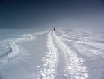 Nzk Taury na skialpech, Alpsk poas tentokrt ukzalo vechny sv tve, od mraziv ledovho slunce, pes alpskou horskou boui s vichic, a po usmvav slunen den. Take jako obvykle dky Alponoi :-) - fotografie 7