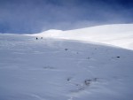 Nzk Taury na skialpech, Alpsk poas tentokrt ukzalo vechny sv tve, od mraziv ledovho slunce, pes alpskou horskou boui s vichic, a po usmvav slunen den. Take jako obvykle dky Alponoi :-) - fotografie 118
