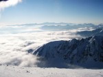 Nízké Taury na skialpech, Alpské počasí tentokrát ukázalo všechny své tváře, od mrazivě ledového slunce, přes alpskou horskou bouři s vichřicí, až po usměvavý sluneční den. Takže jako obvykle díky Alponoši :-) - fotografie 151