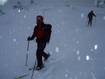 Nzk Taury na skialpech, Alpsk poas tentokrt ukzalo vechny sv tve, od mraziv ledovho slunce, pes alpskou horskou boui s vichic, a po usmvav slunen den. Take jako obvykle dky Alponoi :-) - fotografie 189