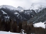 Nízké Taury na skialpech, Alpské počasí tentokrát ukázalo všechny své tváře, od mrazivě ledového slunce, přes alpskou horskou bouři s vichřicí, až po usměvavý sluneční den. Takže jako obvykle díky Alponoši :-) - fotografie 228