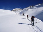 Nzk Taury na skialpech, Alpsk poas tentokrt ukzalo vechny sv tve, od mraziv ledovho slunce, pes alpskou horskou boui s vichic, a po usmvav slunen den. Take jako obvykle dky Alponoi :-) - fotografie 262