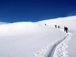 Nzk Taury na skialpech, Alpsk poas tentokrt ukzalo vechny sv tve, od mraziv ledovho slunce, pes alpskou horskou boui s vichic, a po usmvav slunen den. Take jako obvykle dky Alponoi :-) - fotografie 267