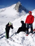 Nzk Taury na skialpech, Alpsk poas tentokrt ukzalo vechny sv tve, od mraziv ledovho slunce, pes alpskou horskou boui s vichic, a po usmvav slunen den. Take jako obvykle dky Alponoi :-) - fotografie 289