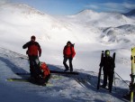 Nzk Taury na skialpech, Alpsk poas tentokrt ukzalo vechny sv tve, od mraziv ledovho slunce, pes alpskou horskou boui s vichic, a po usmvav slunen den. Take jako obvykle dky Alponoi :-) - fotografie 311