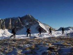 VRCHOLY TUXSKCH ALP na skialpech, Totln nedostatek snhu v Tuxskch Alpch a v okol Weidener Htte a navc erstv nadlka snhu v Lungau ns zavedli do samotnho srdce Nzkch Taur. A poas se opt vydailo... - fotografie 62