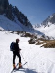 SKIALP ARENA NZK TAURY, Tentokrt jsme se vrtili do Nzkych Taur, kde na ns ekalo fantastick poas a dostatek snhu. Odmnou byly pekrsn vhledy z vrchol a nezapomenuteln sjezdy. A parta byla skvl... Dky Alpono - fotografie 23