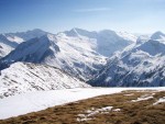 SKIALP ARENA NZK TAURY, Tentokrt jsme se vrtili do Nzkych Taur, kde na ns ekalo fantastick poas a dostatek snhu. Odmnou byly pekrsn vhledy z vrchol a nezapomenuteln sjezdy. A parta byla skvl... Dky Alpono - fotografie 39