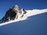 SKIALP ARENA NZK TAURY, Tentokrt jsme se vrtili do Nzkych Taur, kde na ns ekalo fantastick poas a dostatek snhu. Odmnou byly pekrsn vhledy z vrchol a nezapomenuteln sjezdy. A parta byla skvl... Dky Alpono - fotografie 62