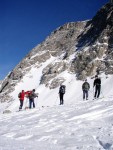 SKIALP ARENA NZK TAURY, Tentokrt jsme se vrtili do Nzkych Taur, kde na ns ekalo fantastick poas a dostatek snhu. Odmnou byly pekrsn vhledy z vrchol a nezapomenuteln sjezdy. A parta byla skvl... Dky Alpono - fotografie 66