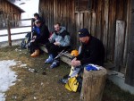 SKIALP ARENA NZK TAURY, Tentokrt jsme se vrtili do Nzkych Taur, kde na ns ekalo fantastick poas a dostatek snhu. Odmnou byly pekrsn vhledy z vrchol a nezapomenuteln sjezdy. A parta byla skvl... Dky Alpono - fotografie 115