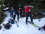 SKIALP ARENA NZK TAURY, Tentokrt jsme se vrtili do Nzkych Taur, kde na ns ekalo fantastick poas a dostatek snhu. Odmnou byly pekrsn vhledy z vrchol a nezapomenuteln sjezdy. A parta byla skvl... Dky Alpono - fotografie 121