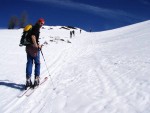 SKIALP ARENA NZK TAURY, Tentokrt jsme se vrtili do Nzkych Taur, kde na ns ekalo fantastick poas a dostatek snhu. Odmnou byly pekrsn vhledy z vrchol a nezapomenuteln sjezdy. A parta byla skvl... Dky Alpono - fotografie 137