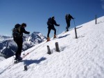 SKIALP ARENA NZK TAURY, Tentokrt jsme se vrtili do Nzkych Taur, kde na ns ekalo fantastick poas a dostatek snhu. Odmnou byly pekrsn vhledy z vrchol a nezapomenuteln sjezdy. A parta byla skvl... Dky Alpono - fotografie 174