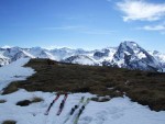 SKIALP ARENA NZK TAURY, Tentokrt jsme se vrtili do Nzkych Taur, kde na ns ekalo fantastick poas a dostatek snhu. Odmnou byly pekrsn vhledy z vrchol a nezapomenuteln sjezdy. A parta byla skvl... Dky Alpono - fotografie 186