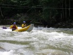 Salza - perla alpskch ek na Yukonech, Opravdu pkn voda a nakonec jsme ani moc nezmokli. S velkou vodou se vichni poprali bravrn. Pes poledne se na ns usmlo i slunko, take jsme se dokonce i oplili.... - fotografie 24