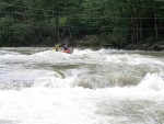 Salza - perla alpskch ek na Yukonech, Opravdu pkn voda a nakonec jsme ani moc nezmokli. S velkou vodou se vichni poprali bravrn. Pes poledne se na ns usmlo i slunko, take jsme se dokonce i oplili.... - fotografie 31