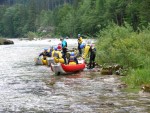 Salza - perla alpskch ek na Yukonech, Opravdu pkn voda a nakonec jsme ani moc nezmokli. S velkou vodou se vichni poprali bravrn. Pes poledne se na ns usmlo i slunko, take jsme se dokonce i oplili.... - fotografie 79