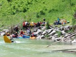 Salza - perla alpskch ek na Yukonech, Opravdu pkn voda a nakonec jsme ani moc nezmokli. S velkou vodou se vichni poprali bravrn. Pes poledne se na ns usmlo i slunko, take jsme se dokonce i oplili.... - fotografie 115