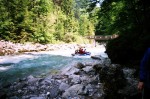 Pr fotek z Adrenalin raftingu na Steyru a Ennsu, Nadhern poas vyvilo ni stav vody na Steyru. Kadopdn Enns byl luxusn vetn poslednho kataraktu. - fotografie 1