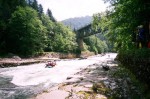 Pr fotek z Adrenalin raftingu na Steyru a Ennsu, Nadhern poas vyvilo ni stav vody na Steyru. Kadopdn Enns byl luxusn vetn poslednho kataraktu. - fotografie 4