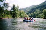 Pr fotek z Adrenalin raftingu na Steyru a Ennsu, Nadhern poas vyvilo ni stav vody na Steyru. Kadopdn Enns byl luxusn vetn poslednho kataraktu. - fotografie 8