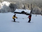 Fotky ze SKI ALPINE WORKSHOPU 2008, Dobr snhov podmnky, skvl lektoi - dky Ondro a Tomi, a obrovsk nasazen vech astnk pineslo ken ovoce. Tady se mete kouknout na pr fotek z prbhu.... - fotografie 37