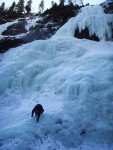 Mega ICE PARTY!, Tak tahle Ice party se fakt povedla. Ndhern poas, mrz a slunce, sql parta, prost pardn party na ledu! - fotografie 35