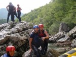 RAFTING, CANYONING a HYDROSPEED v Julskch Alpch, Poasko, stejn jako parta bylo super. Vody akort a zitk milion. Prost bjen kombinace. - fotografie 3