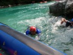 RAFTING, CANYONING a HYDROSPEED v Julskch Alpch, Poasko, stejn jako parta bylo super. Vody akort a zitk milion. Prost bjen kombinace. - fotografie 17