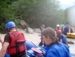 RAFTING, CANYONING a HYDROSPEED v Julskch Alpch, Poasko, stejn jako parta bylo super. Vody akort a zitk milion. Prost bjen kombinace. - fotografie 23