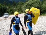 RAFTING, CANYONING a HYDROSPEED v Julskch Alpch, Poasko, stejn jako parta bylo super. Vody akort a zitk milion. Prost bjen kombinace. - fotografie 50