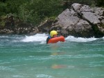 RAFTING, CANYONING a HYDROSPEED v Julskch Alpch, Poasko, stejn jako parta bylo super. Vody akort a zitk milion. Prost bjen kombinace. - fotografie 76